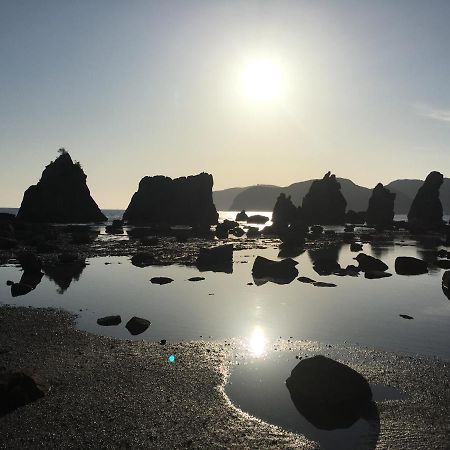 南紀くまのいえ-Wakayama・古座- Hotel Кушимото Екстериор снимка
